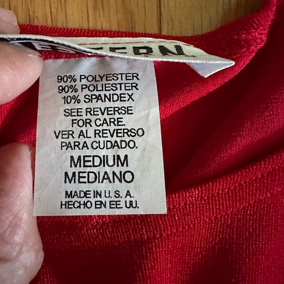 Western Connection red long sleeve top with slightly raised floral stitch - Picture 4 of 5